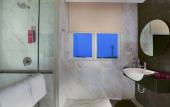 Туры в отель Brits Hotel Puri Indah