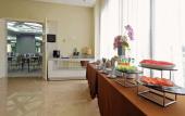 Туры в отель Brits Hotel Puri Indah