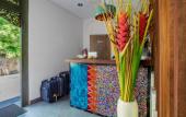 Туры в отель Hola Seminyak