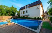 Туры в отель Korona Guest house