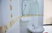 Туры в отель Golden Guesthouse