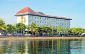 Туры в отель Singaraja Hotel