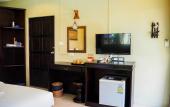 Туры в отель Lanta Castaway Beach Resort