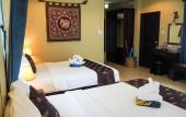 Туры в отель Lanta Castaway Beach Resort