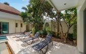Туры в отель Nai Harn Pool Villa Bond, Villa