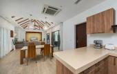 Туры в отель Nai Harn Pool Villa Bond, Villa