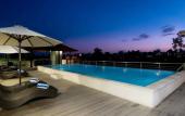 Туры в отель Seminyak Square Hotel And Villas