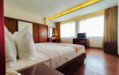 Туры в отель Seminyak Square Hotel And Villas