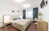 Туры в отель Simple Bon Voyage Hotel