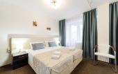 Туры в отель Simple Bon Voyage Hotel