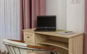 Туры в отель Simple Bon Voyage Hotel