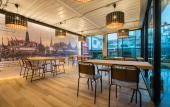 Туры в отель Sleep Box Sukhumvit 22 - Hostel