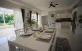 Туры в отель Blissful Tropical Stay at SeaLaVie Villa