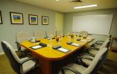 Туры в отель Oxford Suites Makati