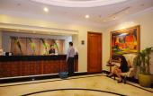Туры в отель Oxford Suites Makati