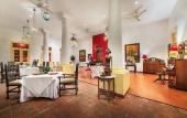 Туры в отель Hotel Tugu Blitar