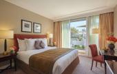 Туры в отель Warwick Champs-Elysees Paris