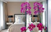 Туры в отель Warwick Champs-Elysees Paris
