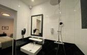 Туры в отель Hotel Le Cercle Tour Eiffel