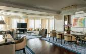 Туры в отель Four Seasons Hotel Macao