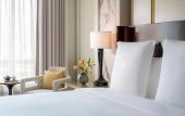 Туры в отель Four Seasons Hotel Macao
