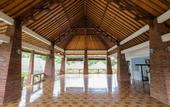Туры в отель Poinciana Resort Bali