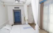 Туры в отель Port Alacati Hotel