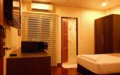 Туры в отель Lodge 61 Bed & Breakfast