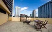 Туры в отель The Explorers Guesthouse and Hostel