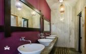 Туры в отель The Explorers Guesthouse and Hostel