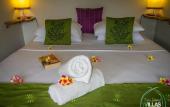 Туры в отель Twin Island Villas & Dive Resort