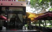 Туры в отель Bondi Hotel