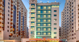 Grandeur Hotel 4*