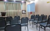 Туры в отель OYO 210 Apple Tree Suites