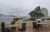 Туры в отель OYO 210 Apple Tree Suites