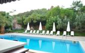 Туры в отель Palm Court Suites