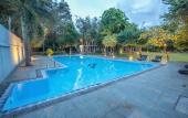 Туры в отель Hotel Mahanuge