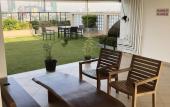 Туры в отель Hedges Court Residencies Town Hall-2 Room 3 Bed Apartment