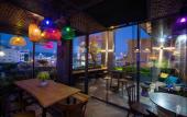 Туры в отель Seahorse Han Market Da Nang Hostel by Haviland