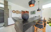 Туры в отель Villa Tira