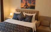 Туры в отель 12 Rooms Boutique Hotel