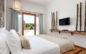 Туры в отель Metisse Villa