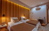 Туры в отель Arwen Hotel