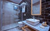 Туры в отель Arwen Hotel
