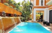 Туры в отель WOWLAND Luxury Pool Villa Pattaya Walking Street - 6 Bedrooms