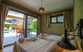 Туры в отель Volans Suites