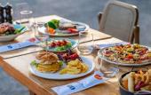 Туры в отель Uras Beach Hotel