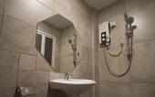 Туры в отель Hexa Hotel & Backpackers Capsules Bukit Bintang