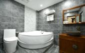 Туры в отель East Hotel The Forbidden City Drum Tower