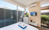 Туры в отель Signature Villas by TropicLook
